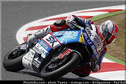 moto2_hernandez_3_catalogne_2010.jpg