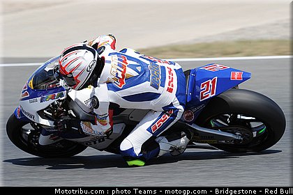 moto2_leonov_05_catalogne_2010.jpg