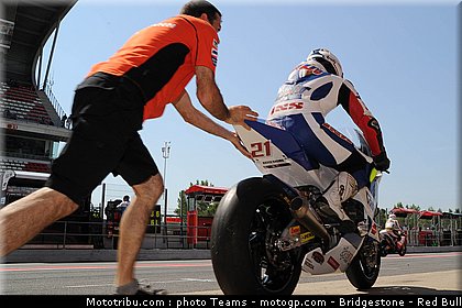 moto2_leonov_10_catalogne_2010.jpg