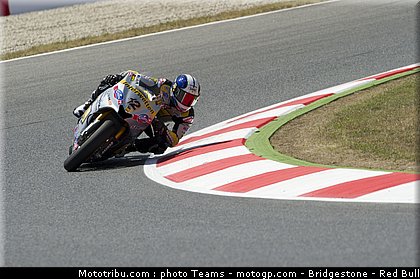 moto2_luthi_1_catalogne_2010.jpg