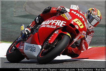moto2_simon_03_catalogne_2010.jpg