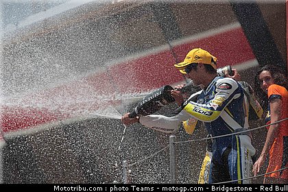 moto2_takahashi_30_catalogne_2010.jpg