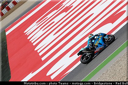 motogp_capirossi_05_catalogne_2010.jpg