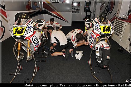 motogp_depuniet_30_catalogne_2010.jpg