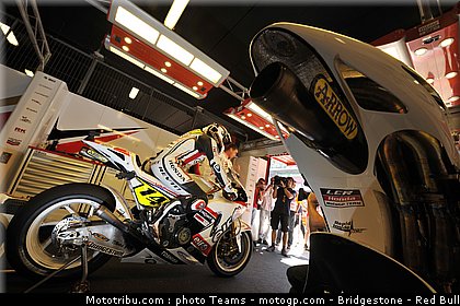 motogp_depuniet_32_catalogne_2010.jpg