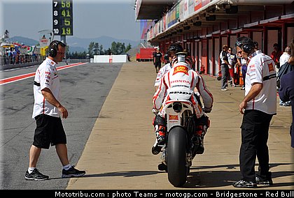 motogp_melandri_08_catalogne_2010.jpg