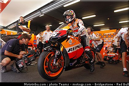 motogp_pedrosa_17_catalogne_2010.jpg