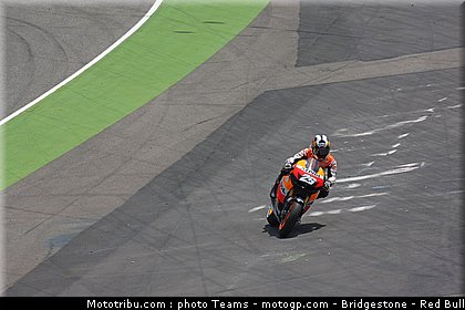 motogp_pedrosa_26_catalogne_2010.jpg