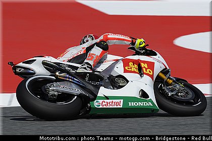 motogp_simoncelli_09_catalogne_2010.jpg