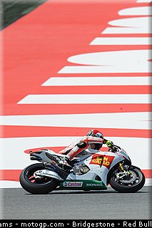 motogp_simoncelli_12_catalogne_2010.jpg