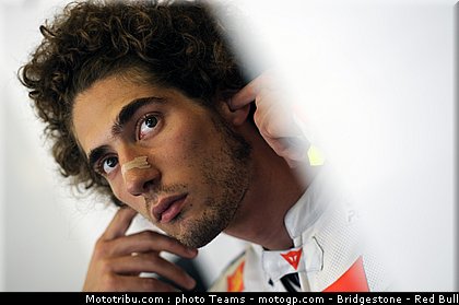 motogp_simoncelli_26_catalogne_2010.jpg