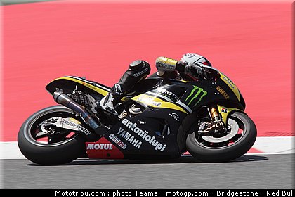 motogp_spies_11_catalogne_2010.jpg