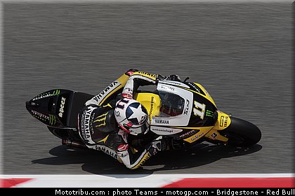 motogp_spies_17_catalogne_2010.jpg