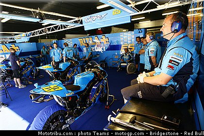 motogp_suzuki_1_catalogne_2010.jpg