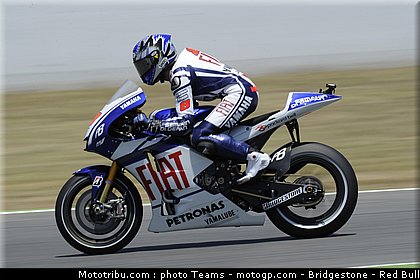 motogp_yoshikawa_02_catalogne_2010.jpg