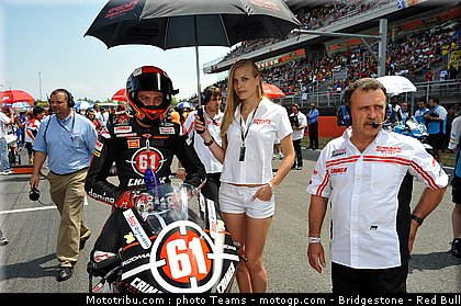 pitbabe_motogp_2010_26.jpg