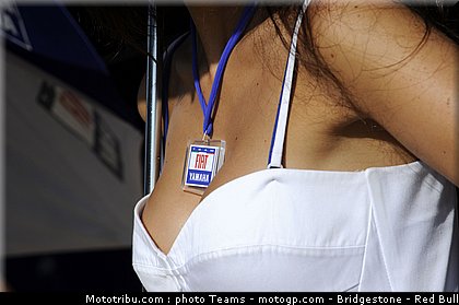 pitbabe_motogp_2010_30.jpg