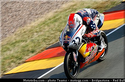 red_bull_rookie_cup_catalogne_2010_08.jpg