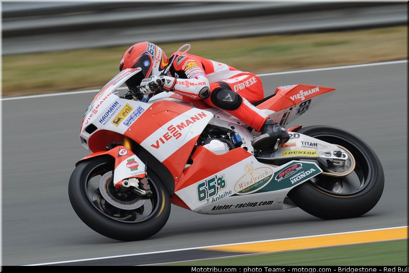 moto2_bradl_09_allemagne_2010