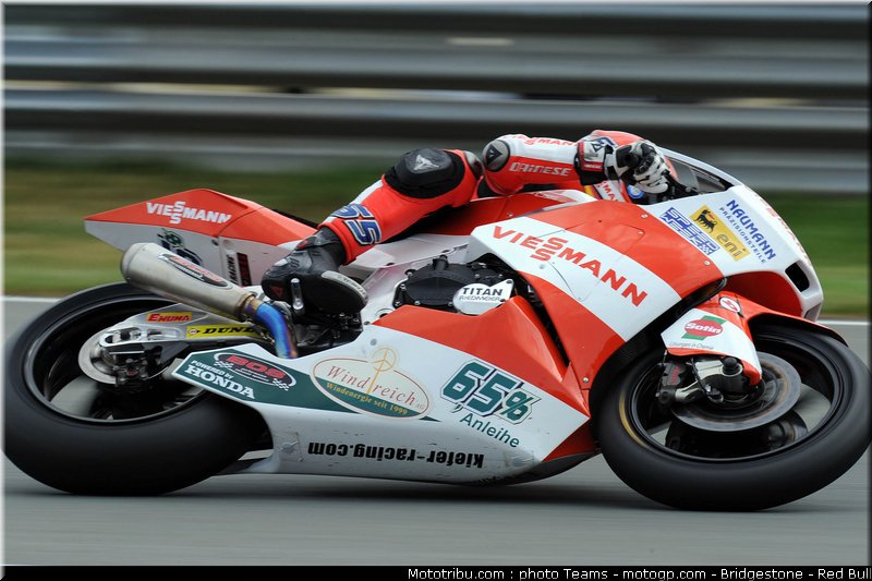 moto2_bradl_13_allemagne_2010