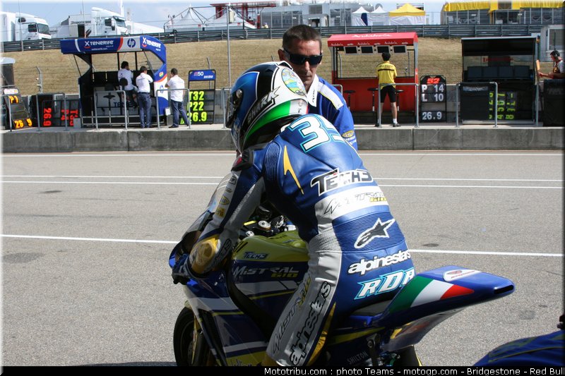 moto2_derosa_01_allemagne_2010