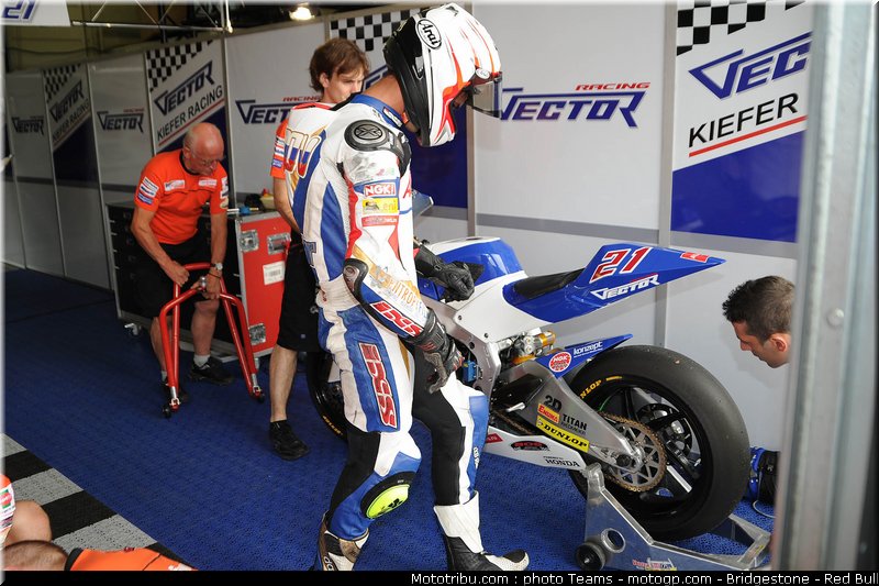 moto2_leonov_06_allemagne_2010