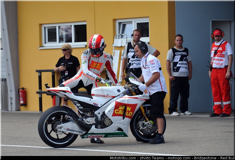 motogp_simoncelli_02_allemagne_2010