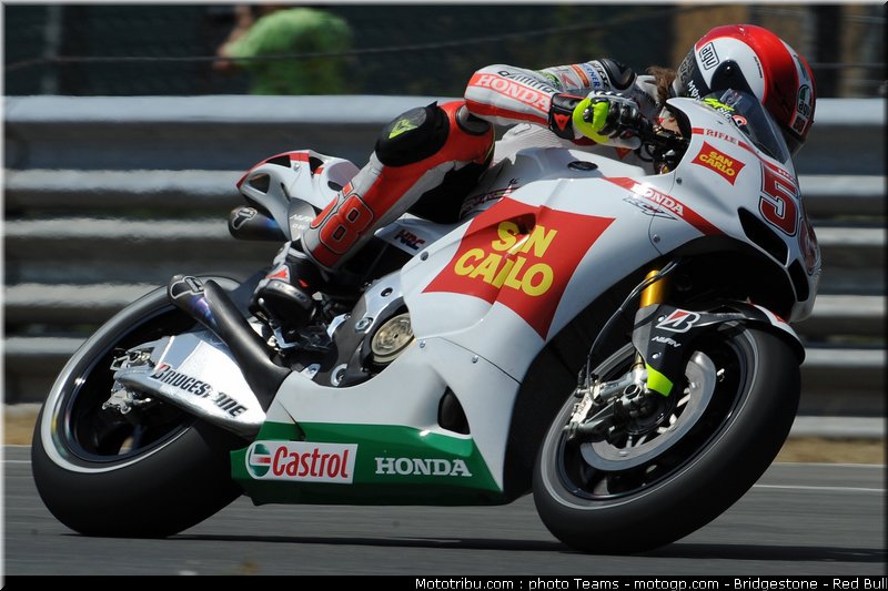 motogp_simoncelli_08_allemagne_2010