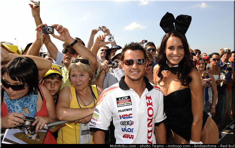pitbabe_motogp_allemagne_2010_004