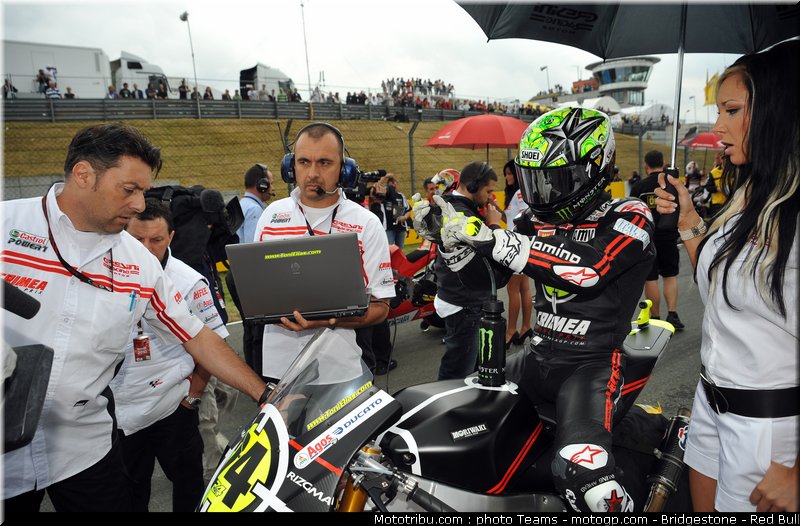 pitbabe_motogp_allemagne_2010_009