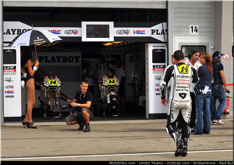pitbabe_motogp_allemagne_2010_011