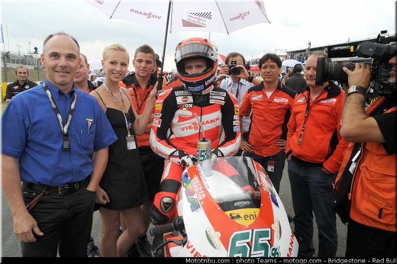 pitbabe_motogp_allemagne_2010_049