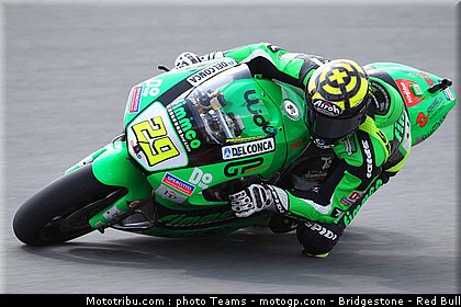 moto2_iannone_2_allemagne_2010.jpg