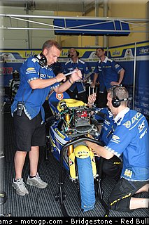 moto2_tech3_2_allemagne_2010.jpg