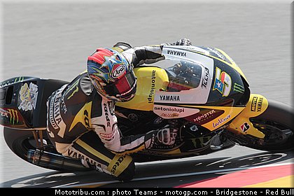 motogp_edwards_08_allemagne_2010.jpg