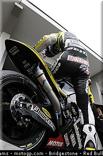 motogp_edwards_11_allemagne_2010.jpg