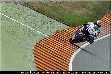 motogp_lorenzo_08_allemagne_2010.jpg
