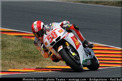 motogp_simoncelli_09_allemagne_2010.jpg
