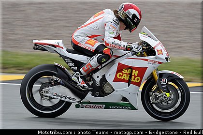 motogp_simoncelli_15_allemagne_2010.jpg
