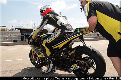 motogp_spies_06_allemagne_2010.jpg