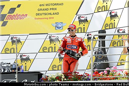 motogp_stoner_07_allemagne_2010.jpg