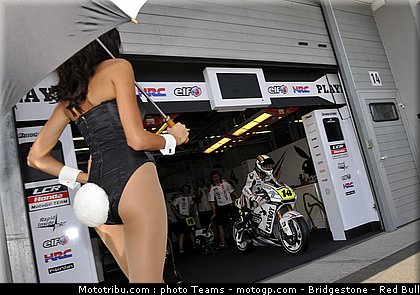 pitbabe_motogp_allemagne_2010_008.jpg