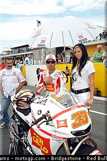 pitbabe_motogp_allemagne_2010_015.jpg