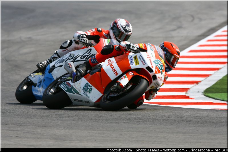 moto2_040_misano_2010