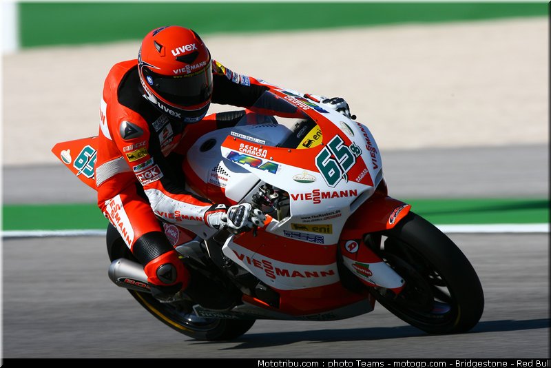 moto2_bradl_13_misano_2010
