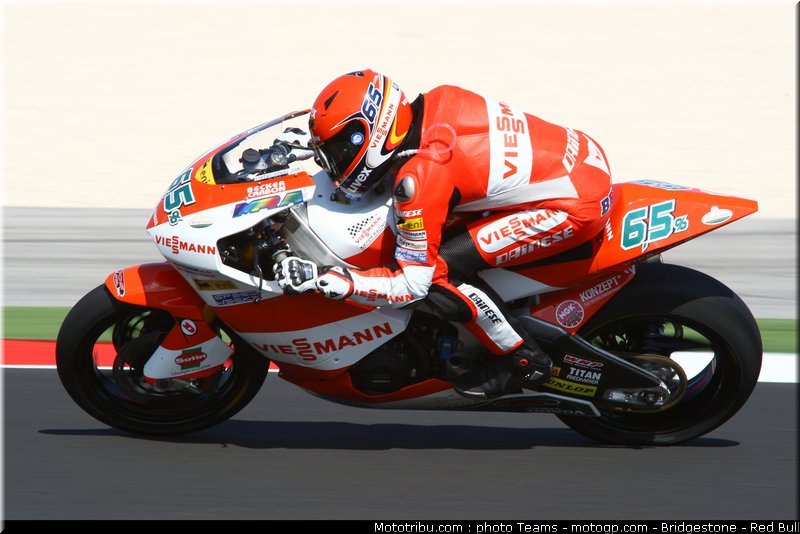 moto2_bradl_16_misano_2010