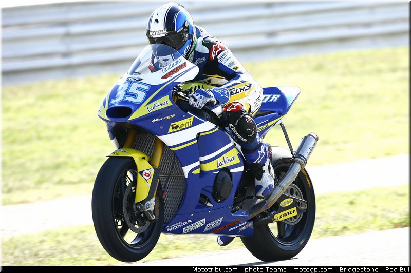 moto2_derosa_03_misano_2010