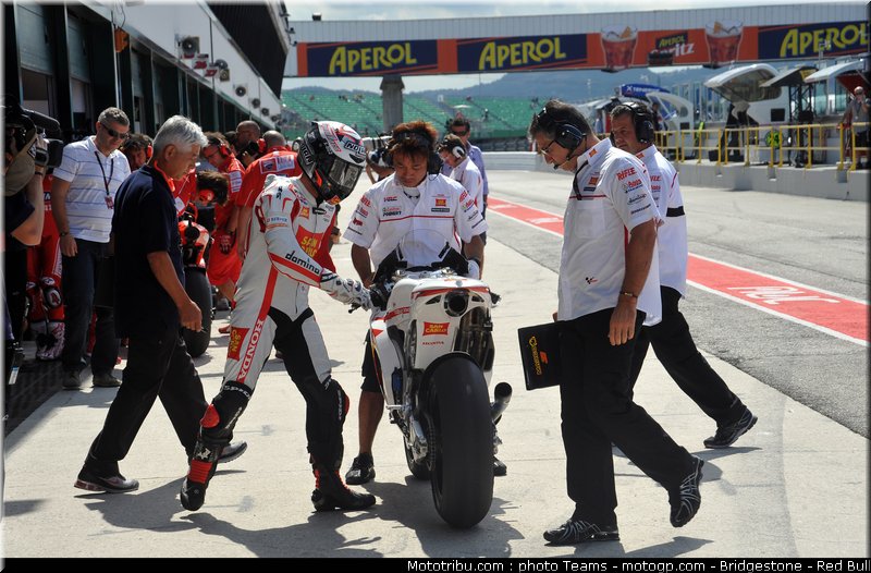 motogp_melandri_03_misano_2010