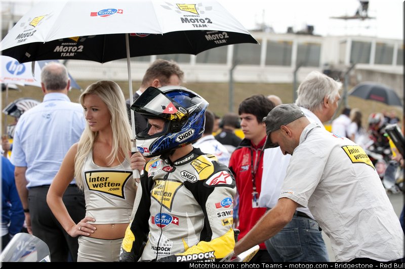 motogp_pitbabe_08_misano_2010