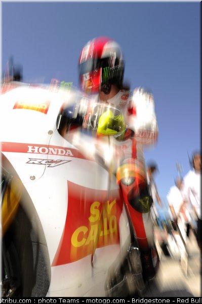 motogp_simoncelli_22_misano_2010